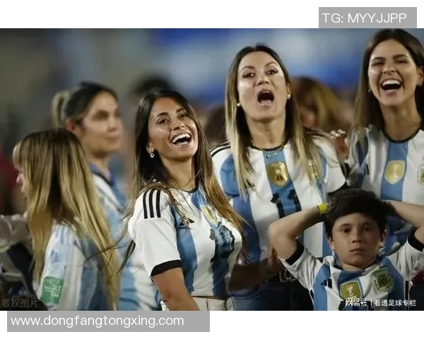 足球明星们的温暖瞬间与感人故事汇聚成爱的力量 足球明星们的温暖瞬间与感人故事汇聚成爱的力量