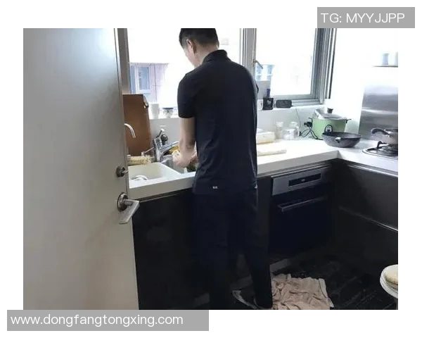 足球明星亲自下厨买菜广告语助力健康饮食新风尚 足球明星亲自下厨买菜广告语助力健康饮食新风尚